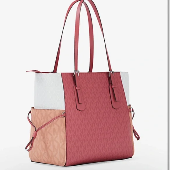 NWT MICHAEL KORS OUTLET Voyager Large Color-Block Signature Logo Tote Bag $398 - Picture 3 of 5